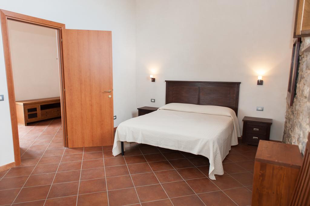 Agriturismo Case Tabarani Collesano Екстер'єр фото