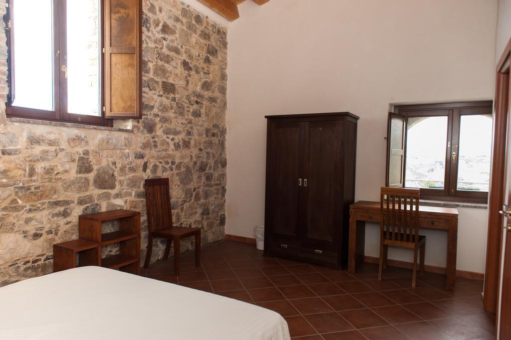Agriturismo Case Tabarani Collesano Екстер'єр фото
