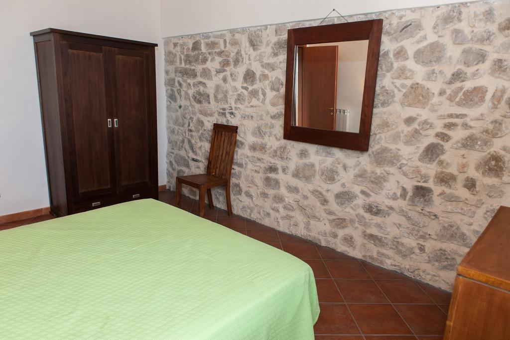 Agriturismo Case Tabarani Collesano Екстер'єр фото