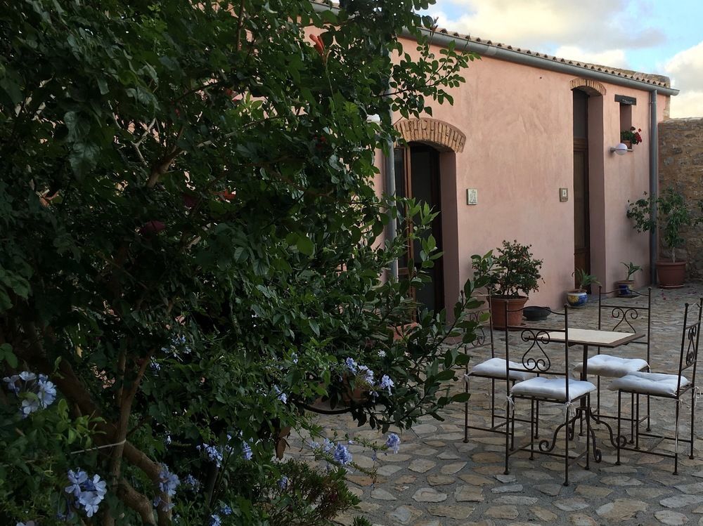 Agriturismo Case Tabarani Collesano Екстер'єр фото